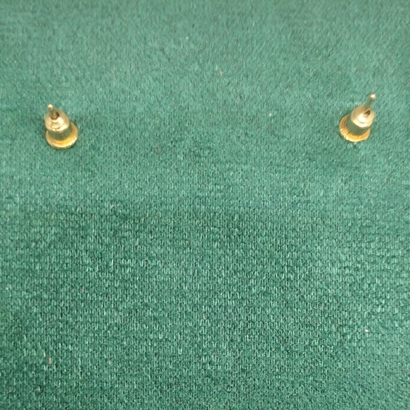 Fashion Gold Heart Earrings with Bow - Picture 2 of 2